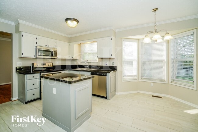 Photo - 3288 Darby Glen Blvd