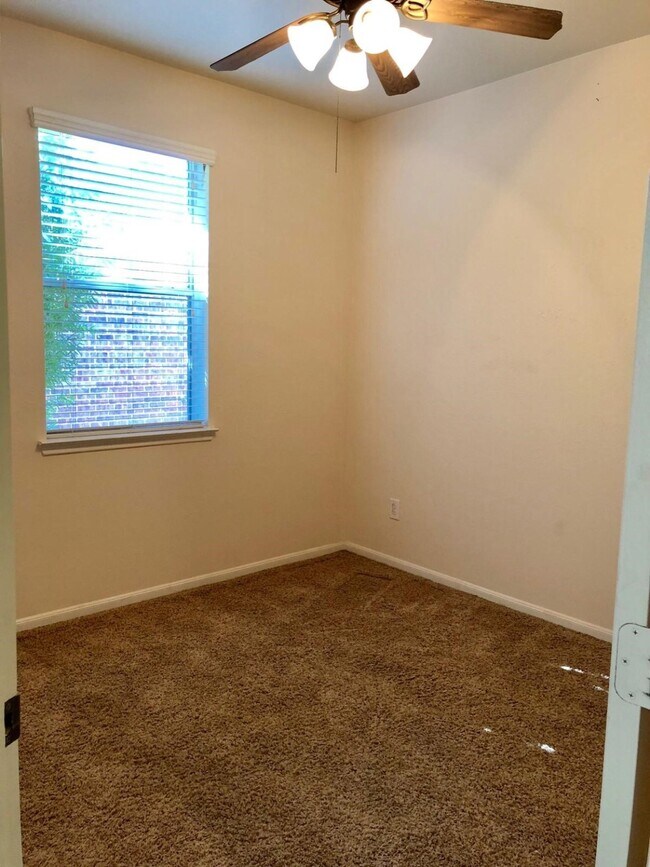 Photo - 17618 Bryce Manor Ln