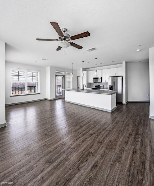 1 br, 1 bath Condo - 2552 N Austin Ave - 1 br, 1 bath Condo - 2552 N Austin Ave