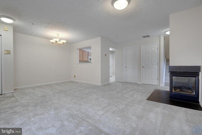 Photo - 50 Amberstone Ct