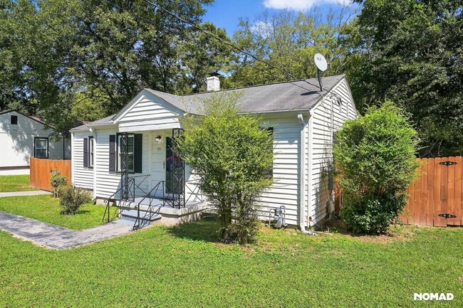Photo - 163 Wadley St NW