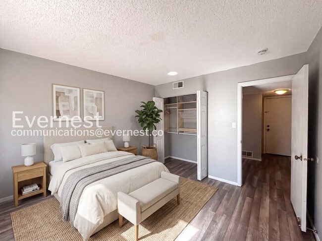 935 Saturn Dr Unit 106