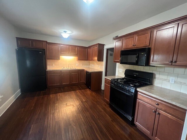 Photo - 143 Courtland St Unidad Apartment 2