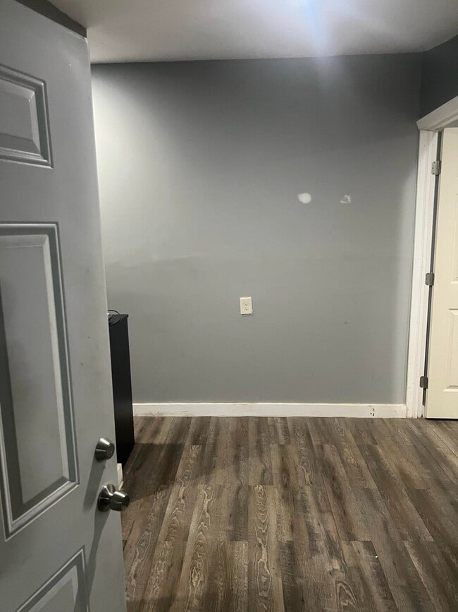 Building Photo - 6551 Coolidge St Unit 1