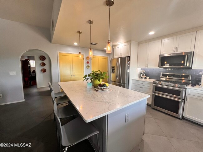 Photo - 7600 N Sonoma Way