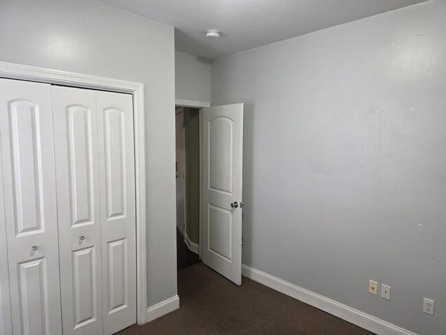 Photo - 48 Covell St