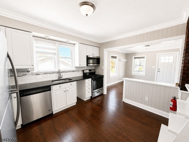 Photo - 28 Mabie St