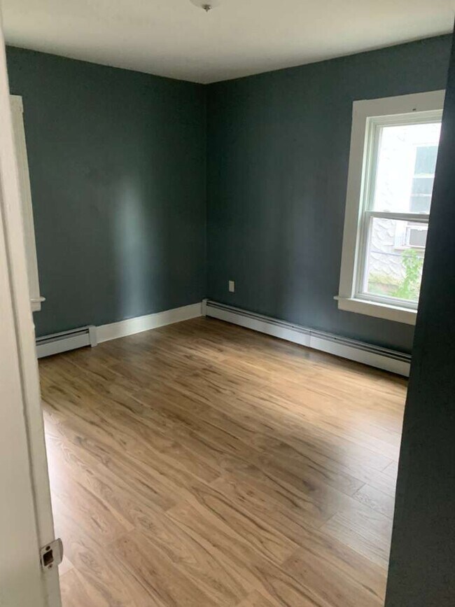 Photo - 66 Bell St Unit 1