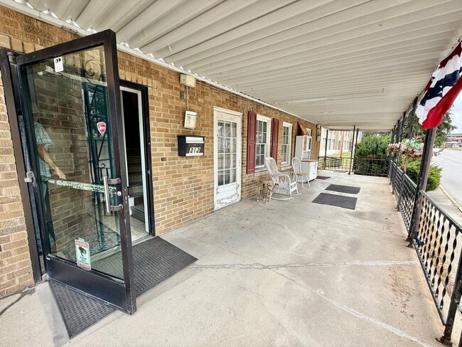 Photo - 312 W State St Unit 4
