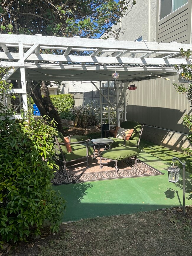 Photo - 1233 22nd St Unidad 1233 22nd st  b