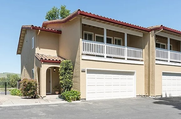 Building Photo - 2885 Wilson Common Rental