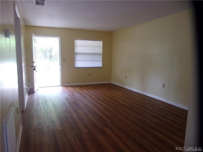 607 Edgewood Ave