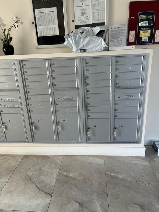 Photo - 3770 NE 171 St Unit 308