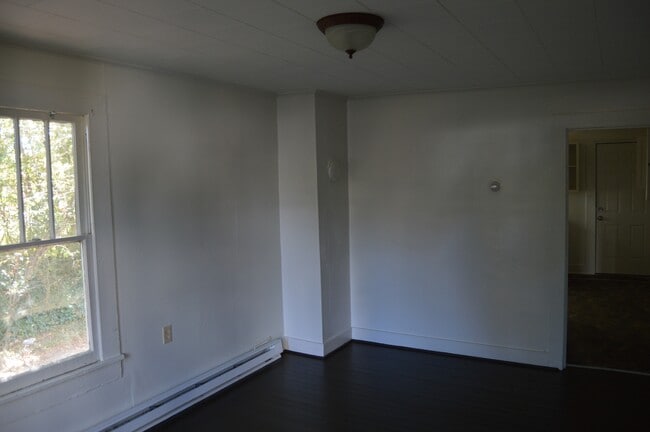 Photo - 245 N Main St