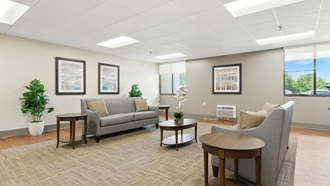 Photo - Colona House