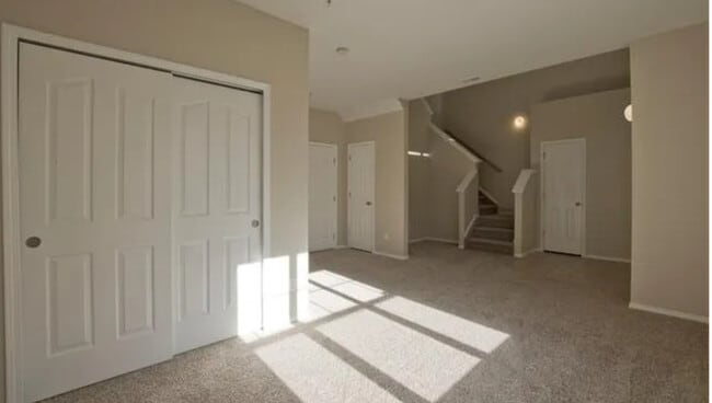 Photo - 3045 Wild Peregrine View