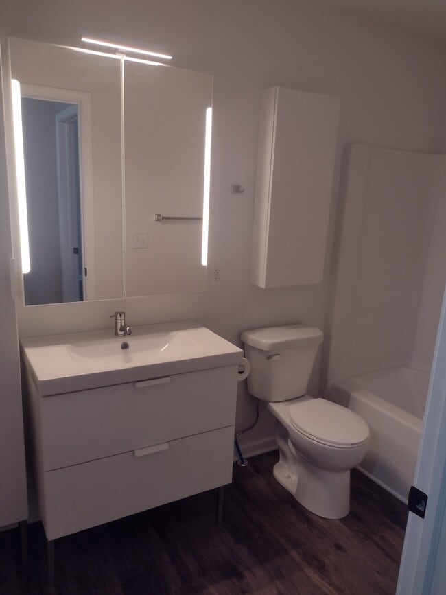 Photo - 1036 W Bergera Rd