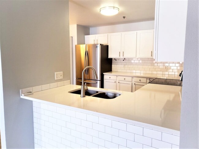 Photo - 4737 S Hunter Ln