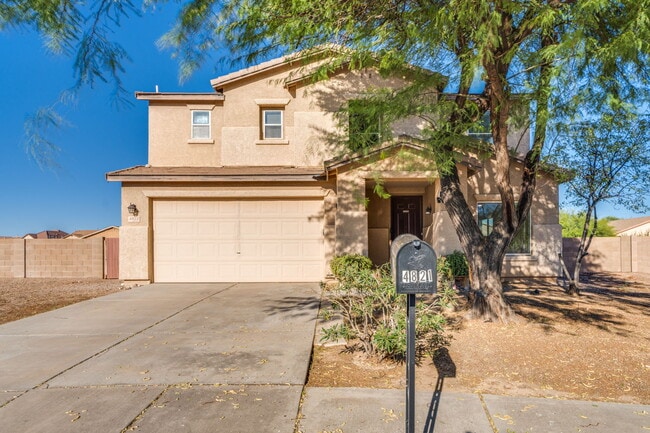 4821 E Twinflower Pl