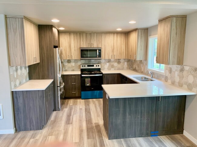 Photo - 204 9th NW St Unit 1