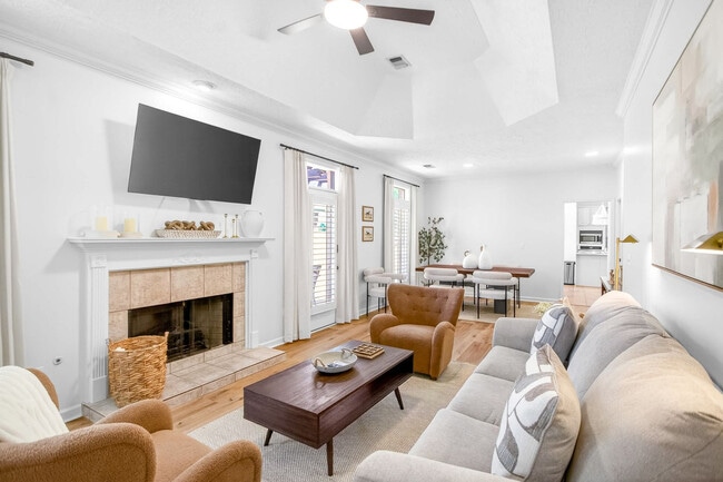 2229 Halcyon Downs Loop Unit SI ID1525028P