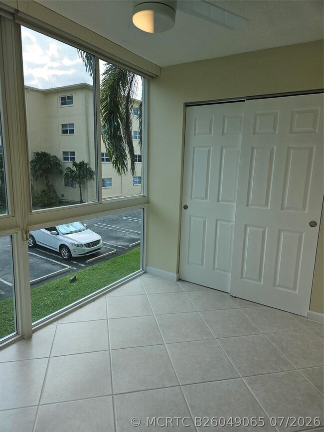 Photo - 300 NE 26th Ave