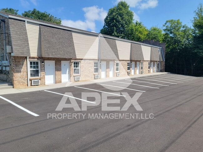 Photo - Newly Renovated - Alcoa Studio Apartments – Convenient Location! Unit # 1