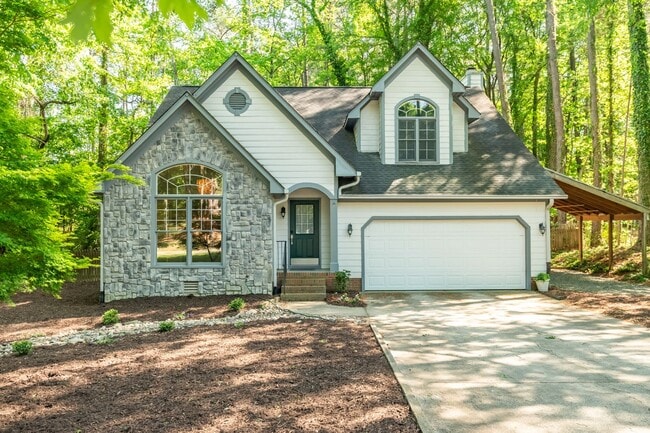 Building Photo - Single Family Home: Durham/Chapel Hill Line