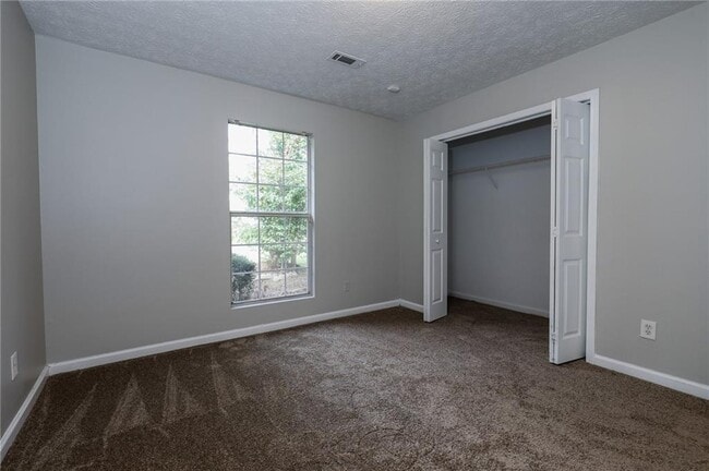 Photo - 9402 Highland Ridge
