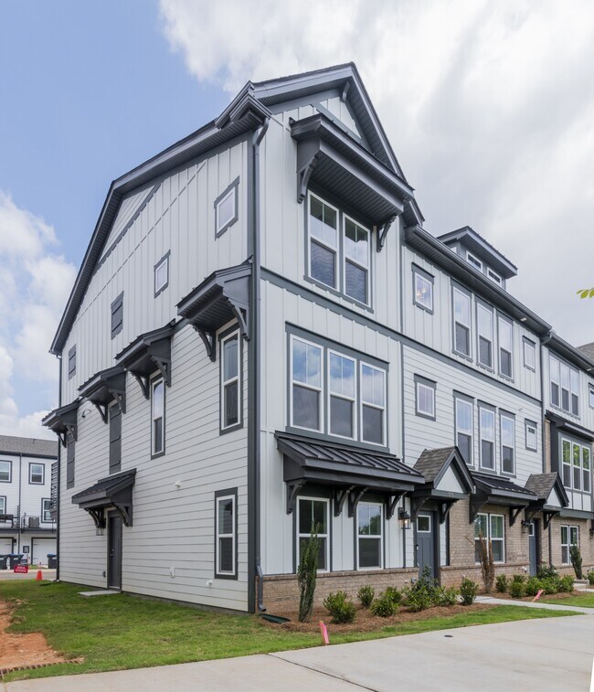 Building Photo - 1816 Alexander Village Main Dr