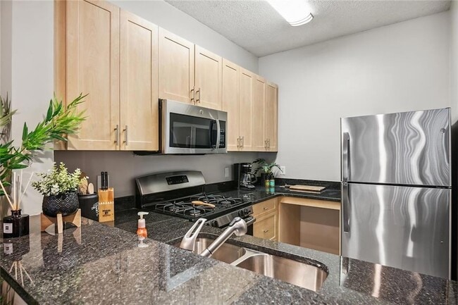 Building Photo - 2103 Asbury Square Rental