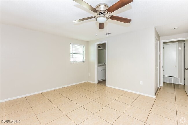 Building Photo - 8781 Fay Ave Rental