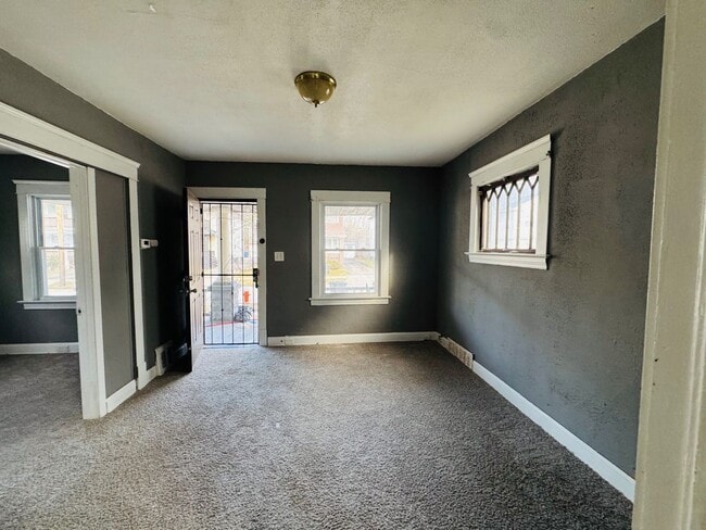 Photo - 2816 E 125th St Unit 1