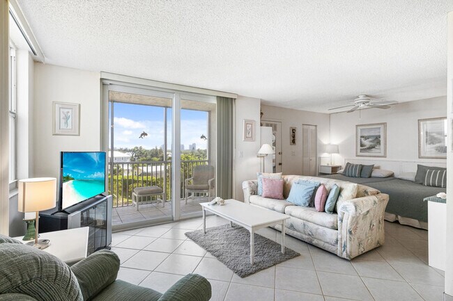 Photo - 5800 Bonita Beach Rd SW Apartamento Unidad FL5-ID1226377P