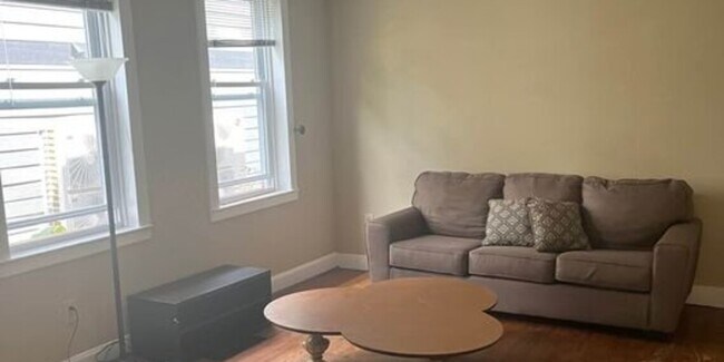 Photo - 207 Prospect St