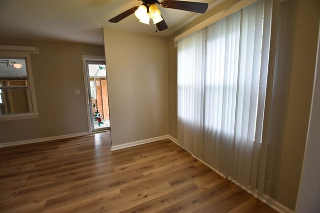Photo - Fortville 3 bedroom Home