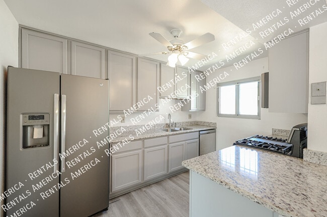 Building Photo - 1246 E Marny Rd