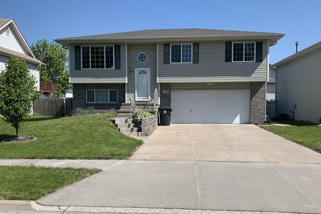 Apartments For Rent In Council Bluffs Ia Forrent Photo 1106 15th Ave
