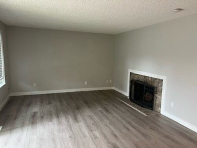 31509 39th Ave SW