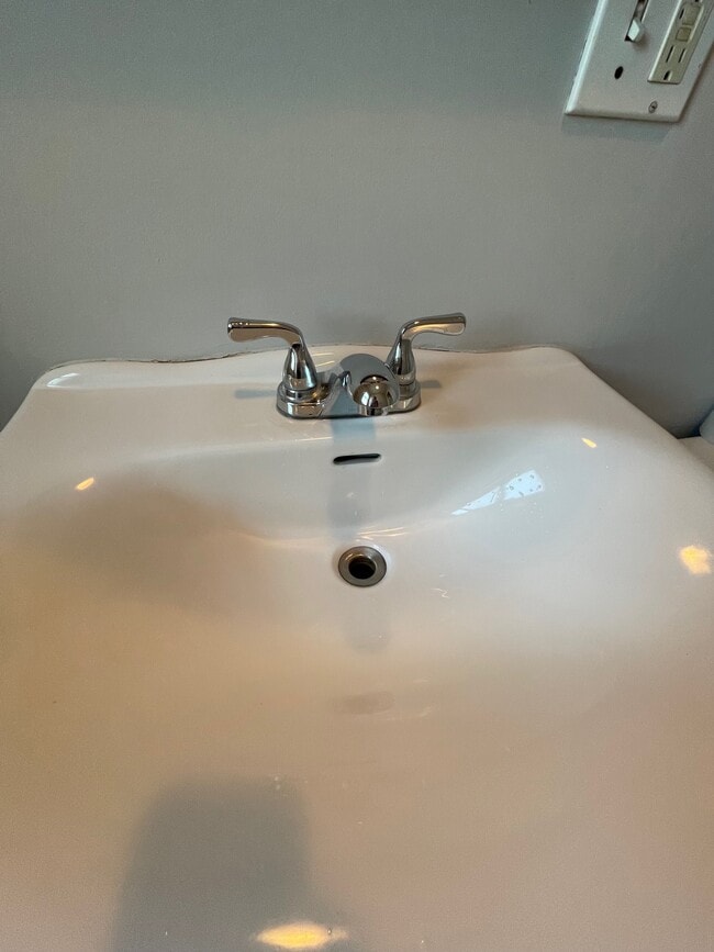 Photo - 21 Shepard St Unidad