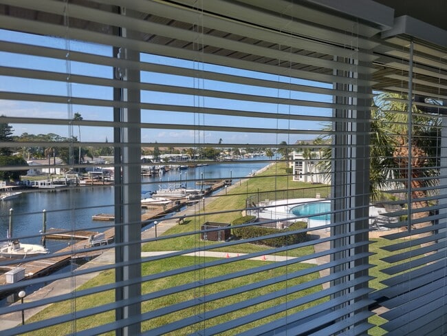 Photo - 5157 Silent Loop Unit Windward cove