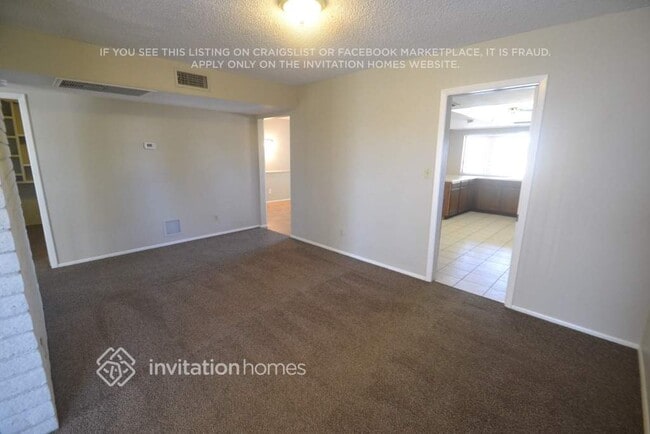 Photo - 8332 N 50th Dr