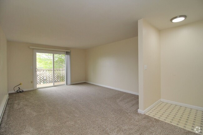 Building Photo - 11102-11130 SW 62nd Ave Rental