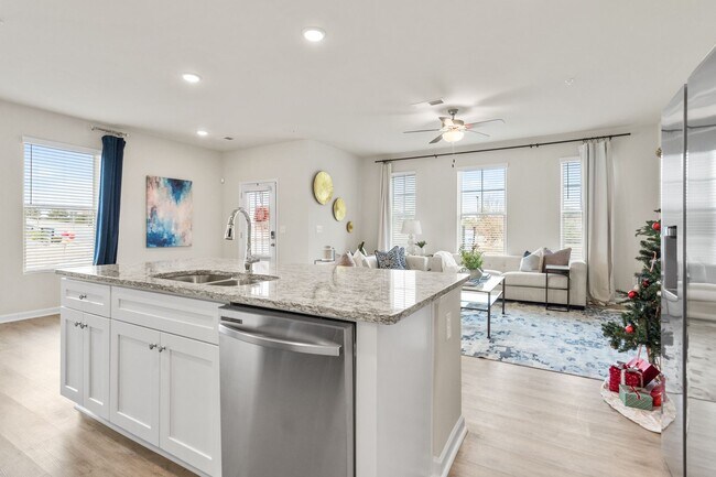 Photo - 3 Bedroom/2.5 Bathroom Townhome in Conyers!