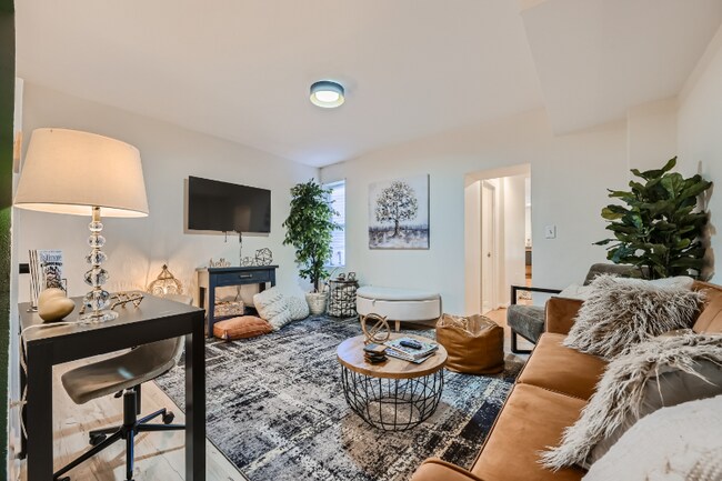 107 N Chester St Unit 2
