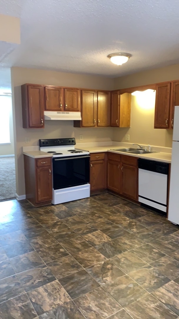 111 Hickory Trace Rd Unit 2