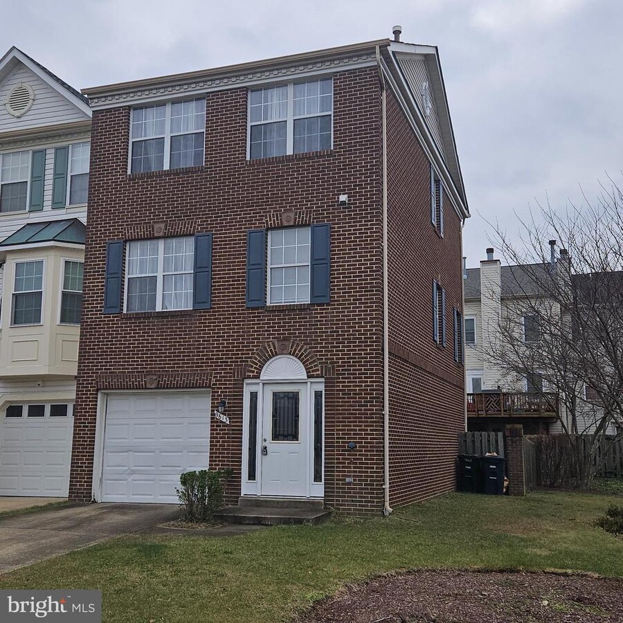 Photo - 9613 Reiker Dr Townhome