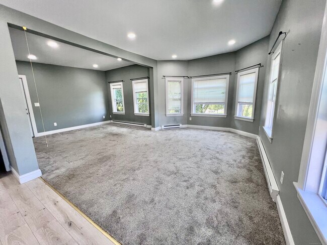 Photo - 5 Providence St