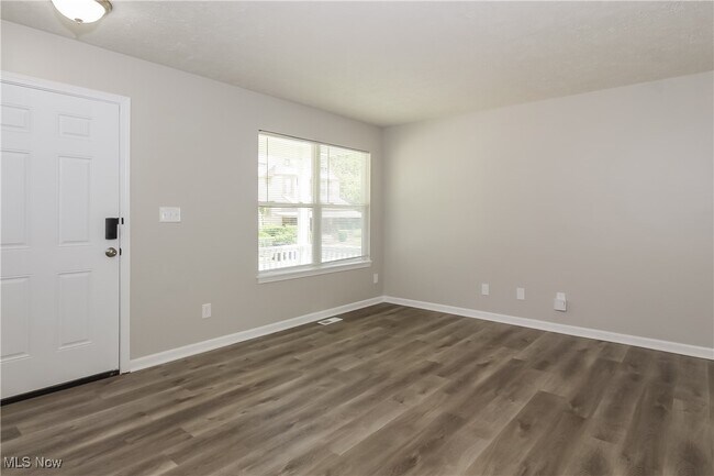 Photo - 10814 Hampden Ave