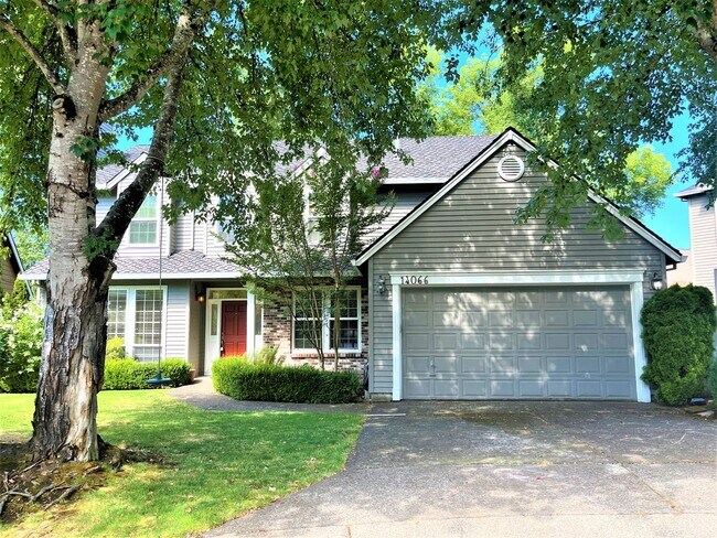 Gorgeous Traditonal 5 Bedroom plus Den Hom... - Gorgeous Traditonal 5 Bedroom plus Den Hom... House